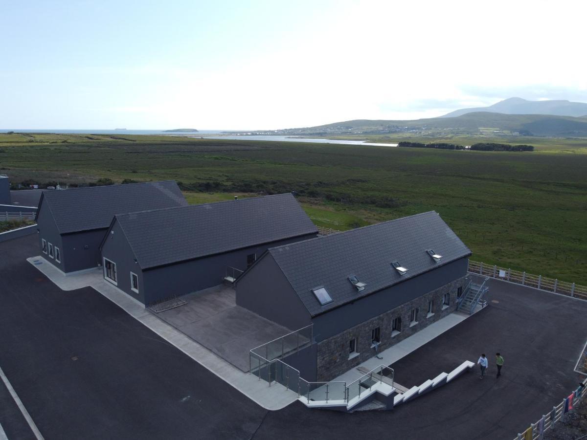 Хостел Achill Surf Centre Bellanasally Экстерьер фото